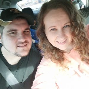 Meet your Posher, Dustin-sabrina